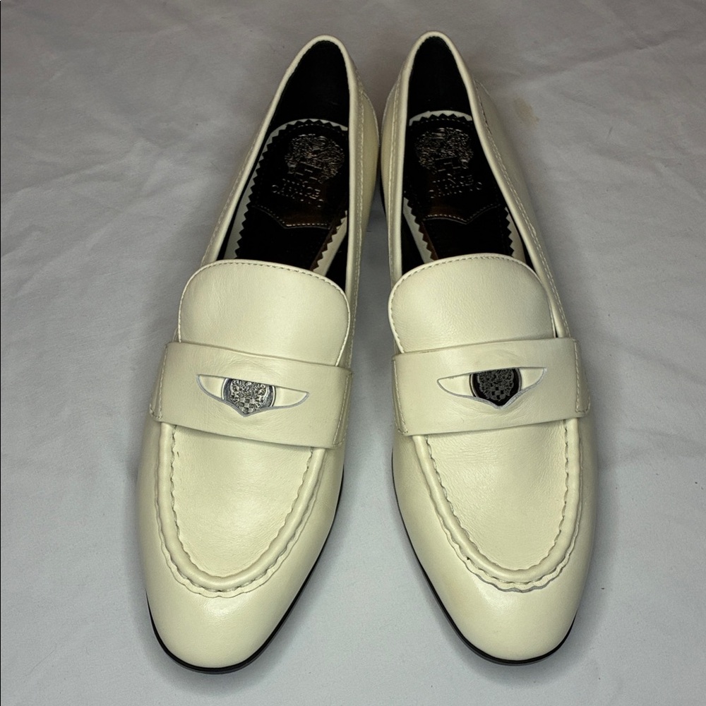 Vince Camuto White Leather Penny Loafers Women’s Size 10